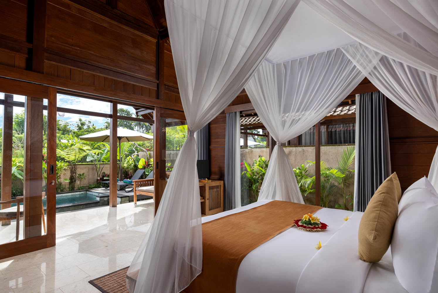 Deluxe Villa